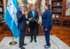 Mandataria juramenta al embajador de Honduras ante la República Popular China