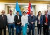 Honduras y Cuba firman acuerdo bilateral para la llegada de 89 médicos especialistas al país