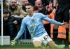 Manchester City derrota al United y sigue luchando por la cima de la Premier League