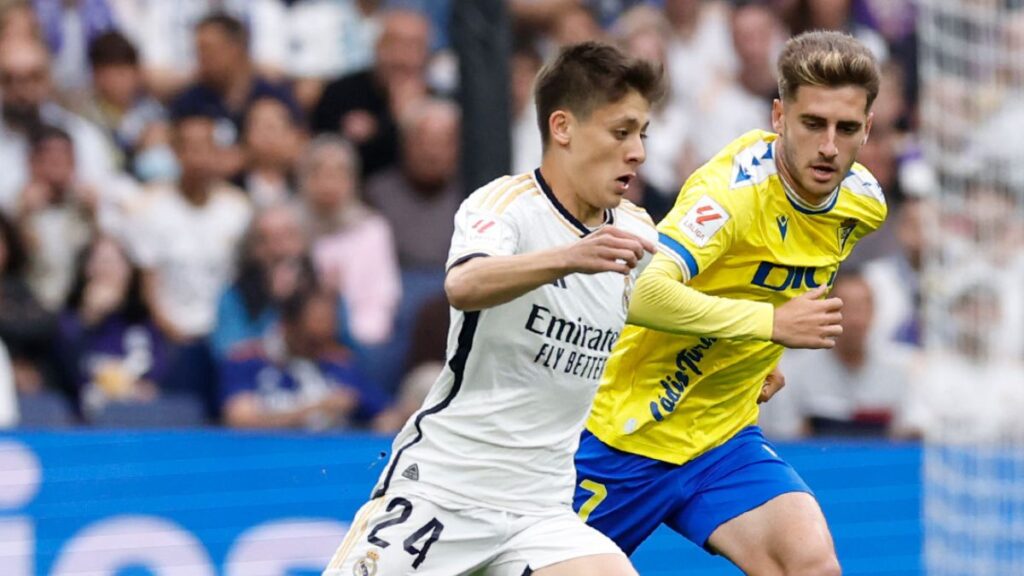 Real Madrid vence 3-0 al Cádiz y está a un paso de ser campeón de España