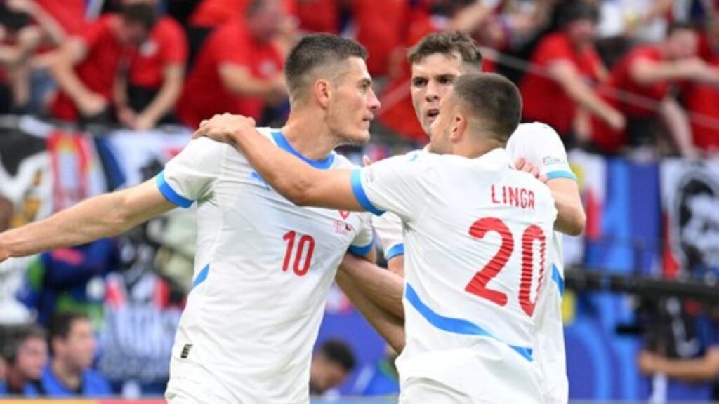 Georgia suma su primer punto en la historia Euro al empatar con República Checa.