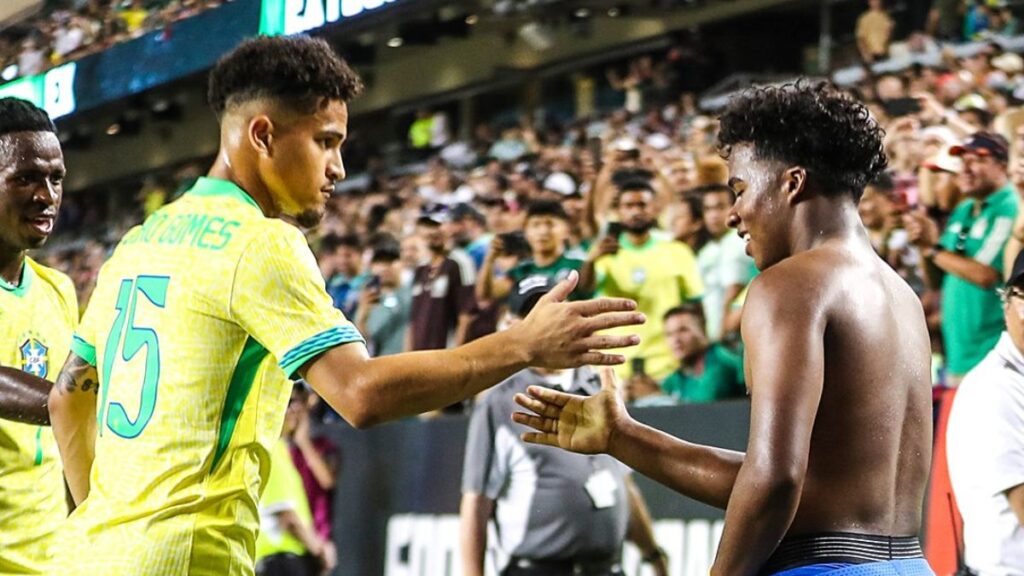 Brasil venció 3-2 a México con gol de Endrick en el tiempo de descuento.