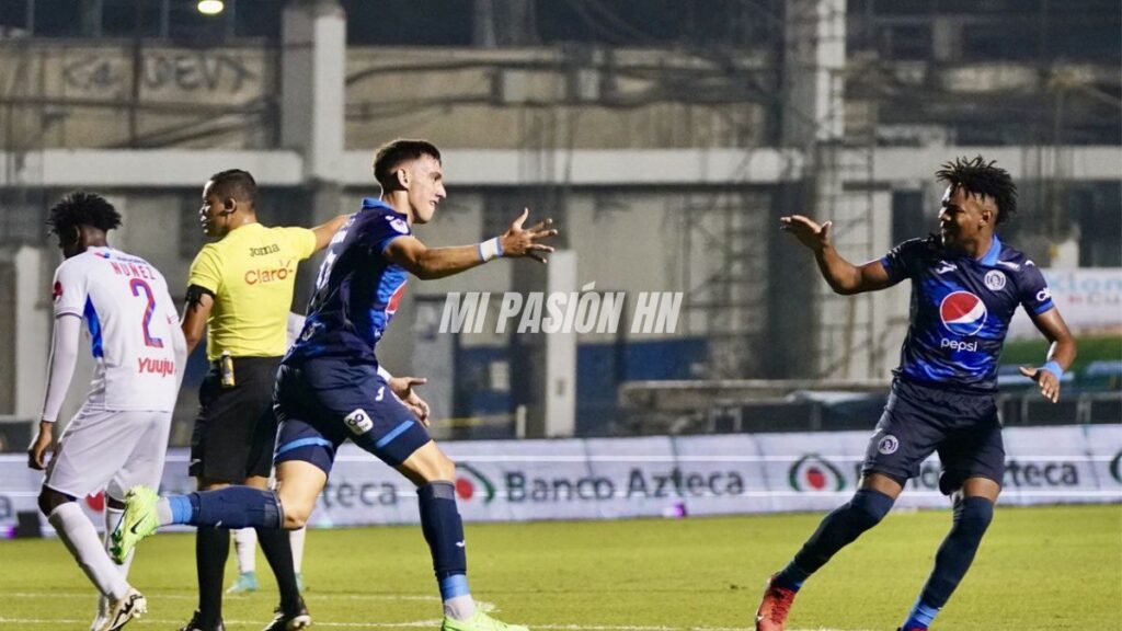 Rodrigo Auzmendi desmiente que puede salir de Motagua: “Estoy en deuda”