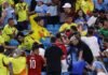 Darwin Núñez y Ronald Araújo saltaron a las gradas para pelear con aficionados colombianos