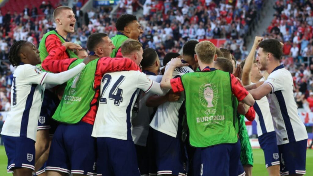 Inglaterra sufrió mucho, pero está en semifinales de la Eurocopa.