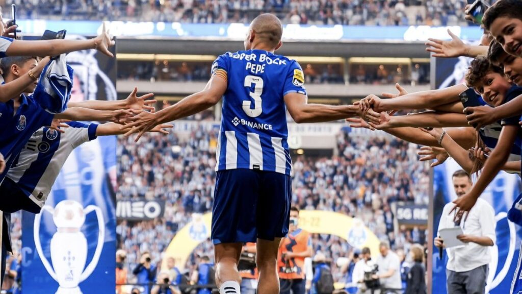 Oporto confirma que Pepe no seguirá en el club.