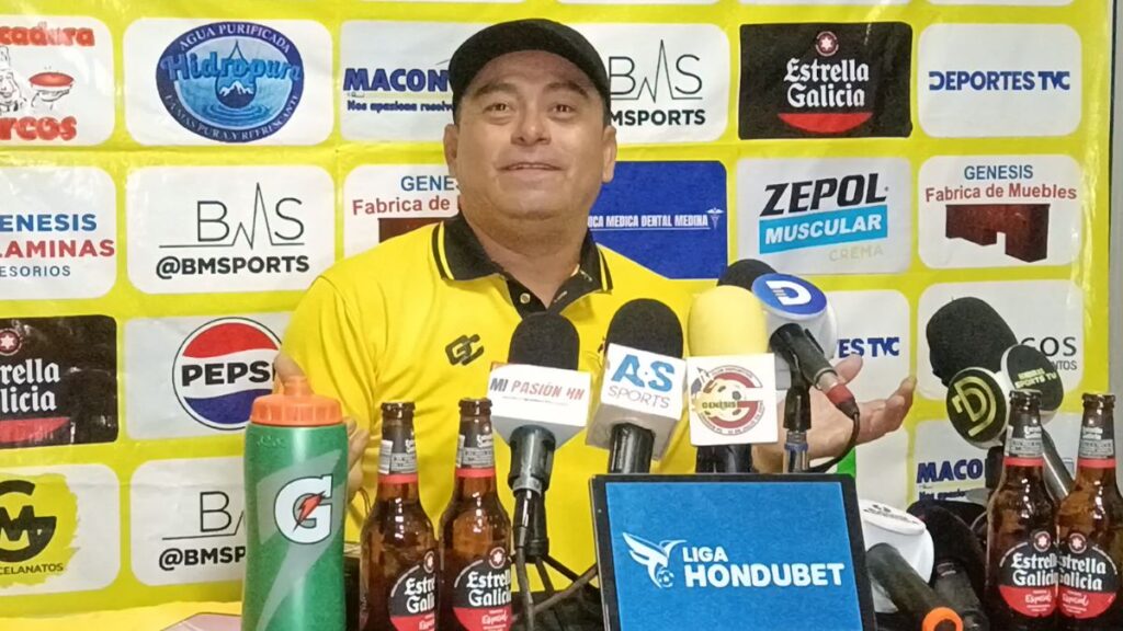Reynaldo Tilguath justifica gira de Génesis FC por EEUU y critica la plaza del quinto extranjero