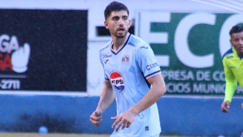 Sebastián Cardozo tras su debut con Motagua: “Estoy contento de defender esta camisa”.