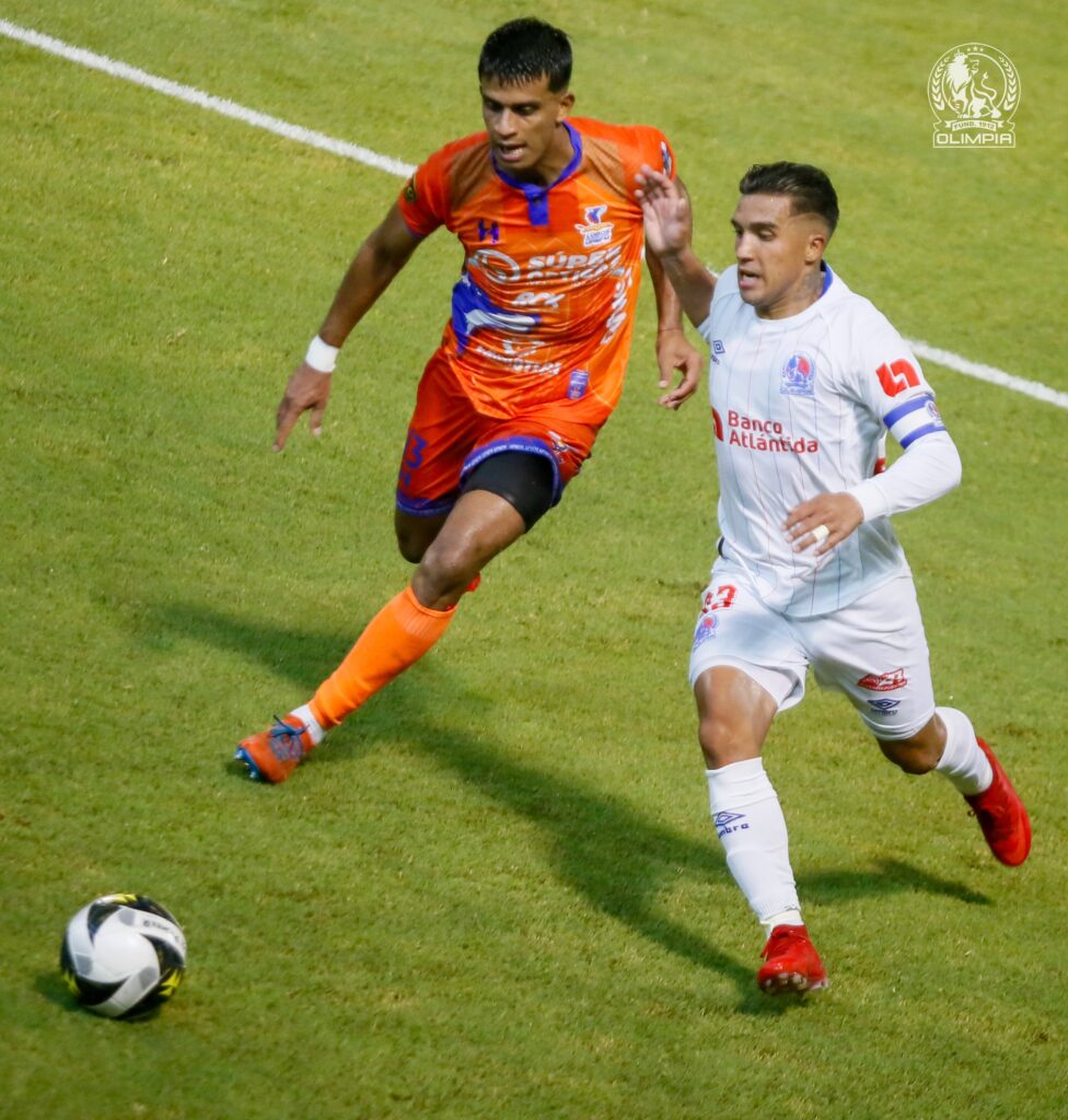 Chirinos sobre la posible salida de Troglio: “La obligación de Olimpia es ganar los títulos esté quien esté”