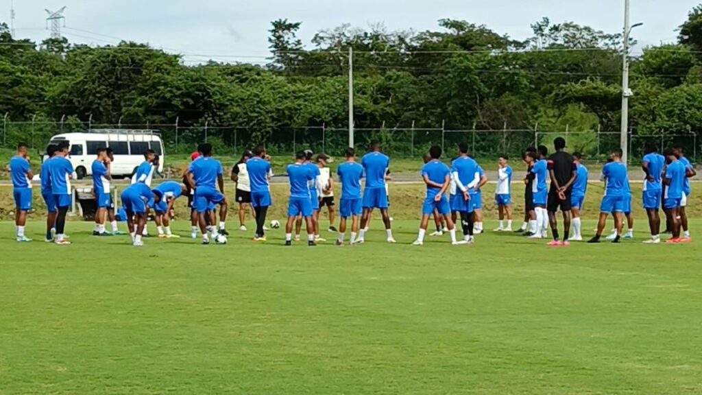 Pedro Troglio da tremenda charla a sus jugadores: “Si ustedes quieren, no hay rival”