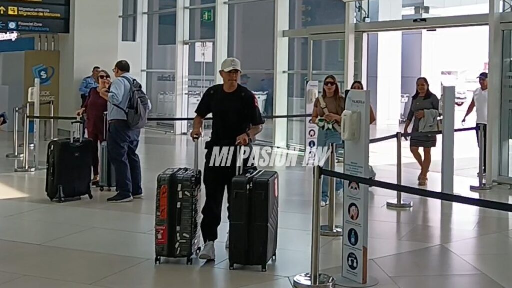 El “Bicho” Palma se marchó triste y en silencio tras la derrota ante Jamaica.