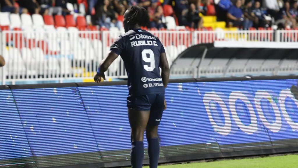 Rubilio Castillo aprovechó la oportunidad: “Pude demostrar en el terreno de juego”