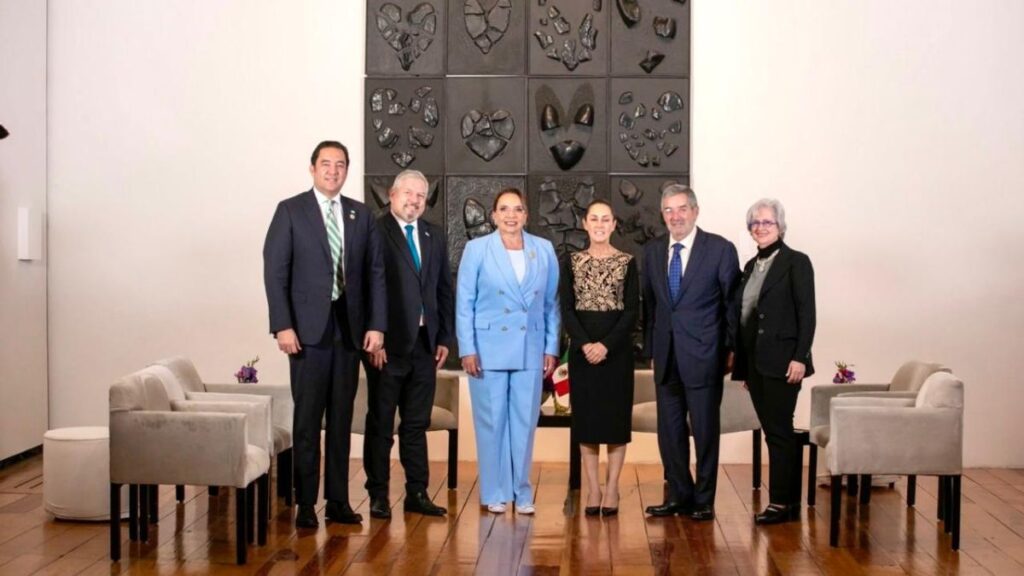 Presidenta Castro se reúne por separado con López Obrador y Claudia Sheinbaum