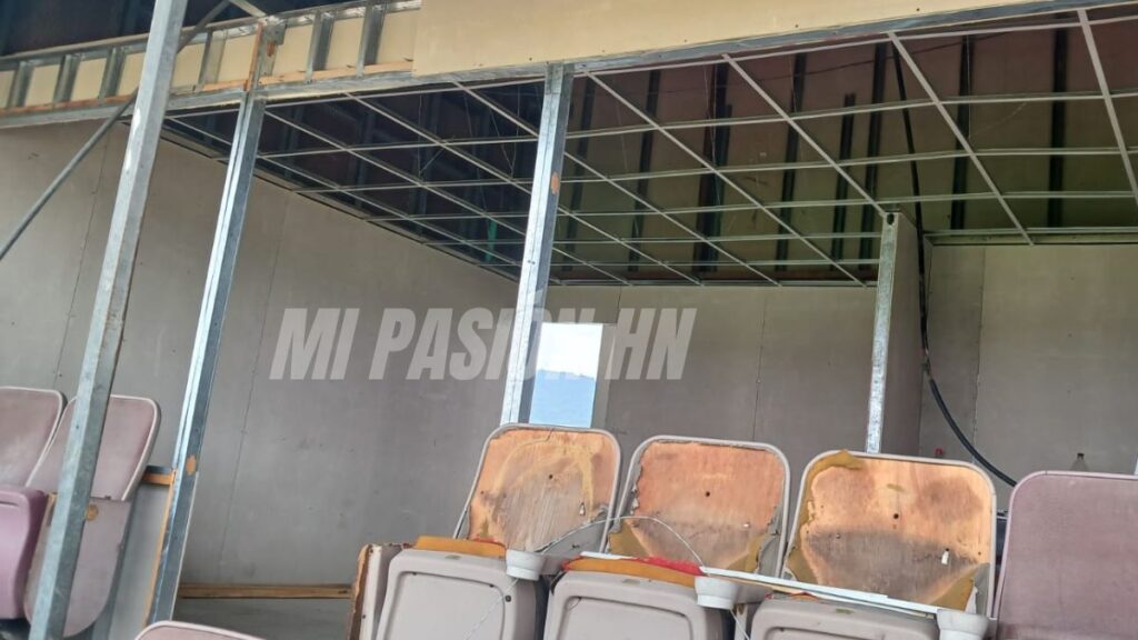 Estadio Olímpico en el abandono; inéditas fotografías del histórico escenario deportivo de San Pedro Sula