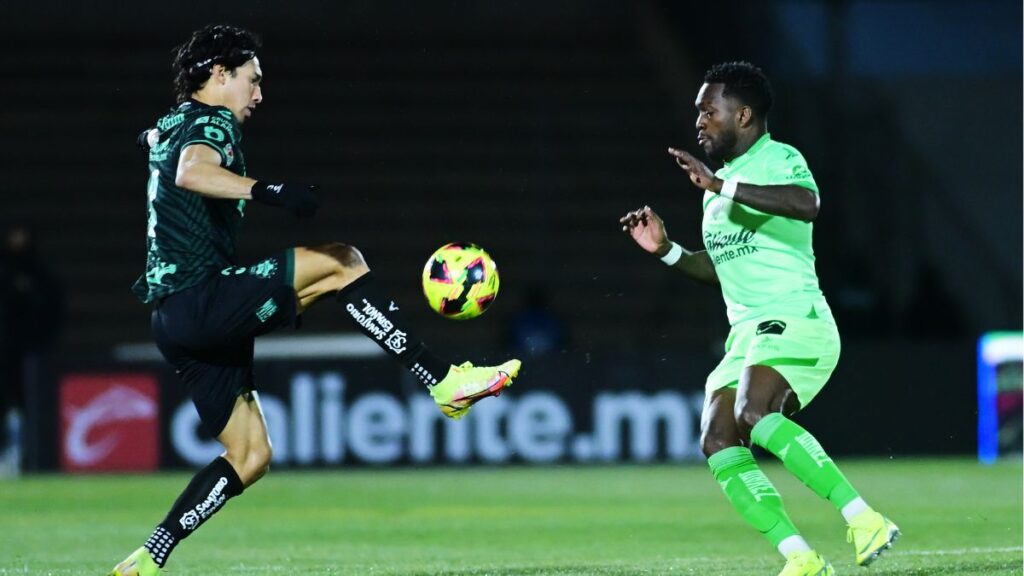 Santos Laguna pierde ante Juárez y “Choco” Lozano jugó todo el partido