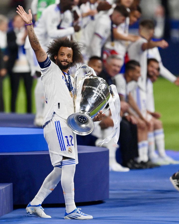 Marcelo anuncia su retiro del fútbol profesional