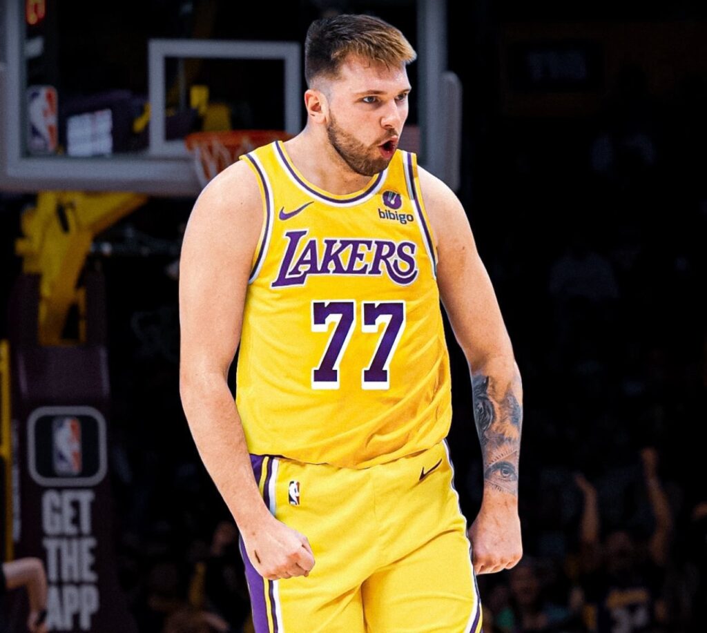 Luka Doncic es presentado como nuevo jugador de Los Lakers