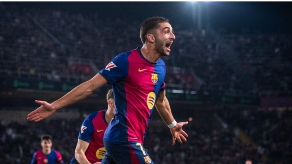 Barcelona golea 3-0 a Osasuna y sigue líder de la Liga de España