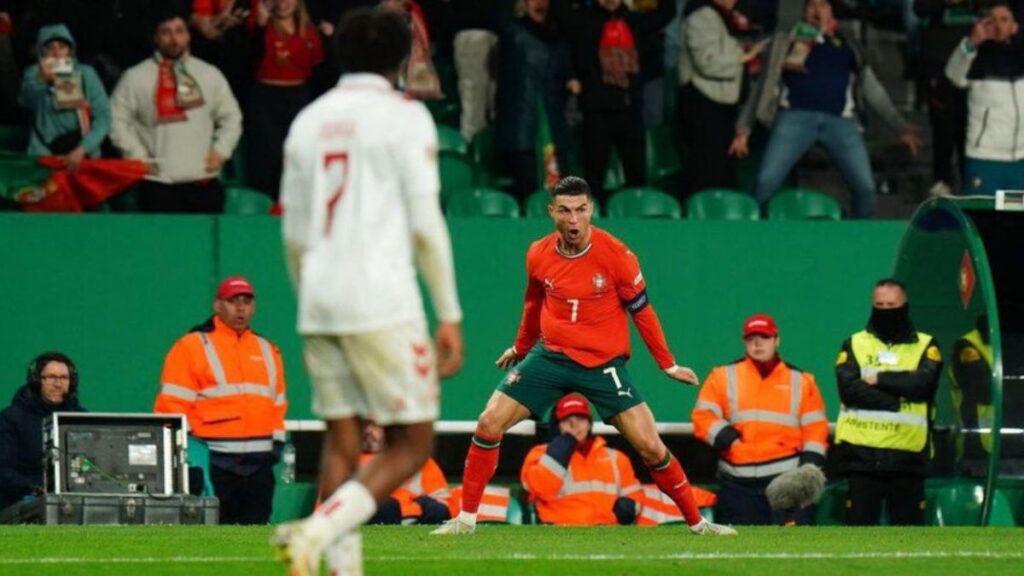 Portugal con Cristiano Ronaldo muestra grandeza y remonta a Dinamarca