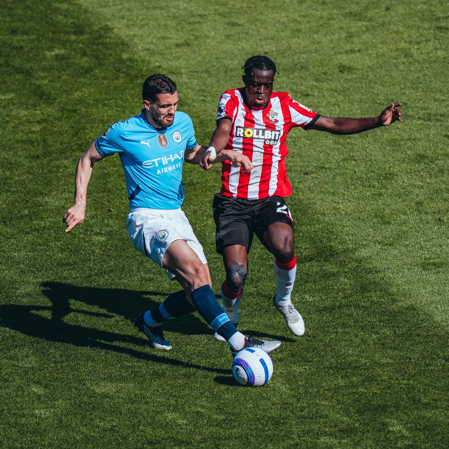 Manchester City empata con Bournemouth en regreso de Haaland y complica clasificar a Champions
