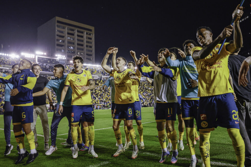 América remonta al Cruz Azul y clasifica a la final del fútbol mexicano