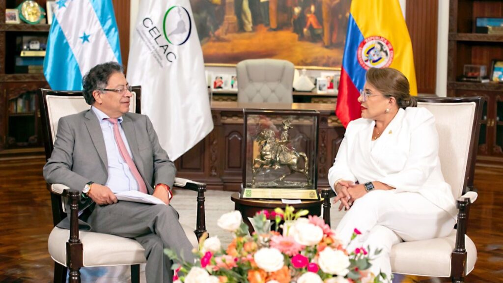 Presidenta Castro sostiene reuniones bilaterales con cuatro mandatarios en el ámbito de la CELAC