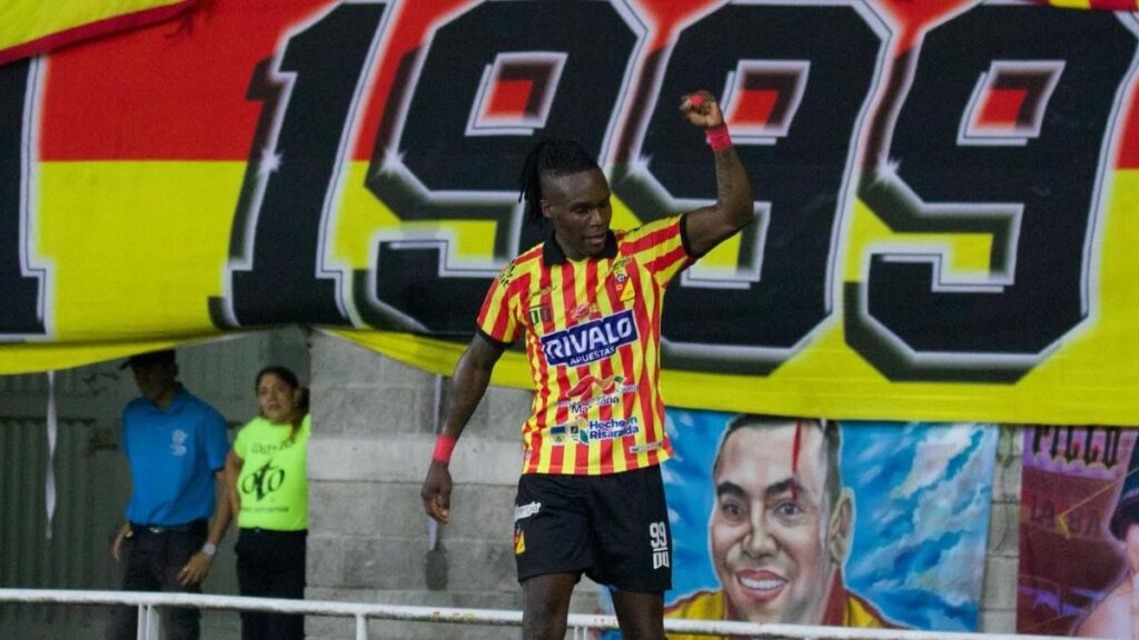 Rubilio Castillo marca su tercer gol con Deportivo Pereira