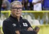 “Bolillo” Gómez cuestiona el arbitraje en derrota de El Salvador ante Panamá