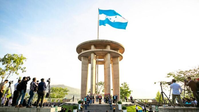 DiaBandera_MiPasionhn