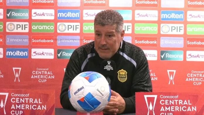 HugoViegasPostPlaza_MiPasionhn