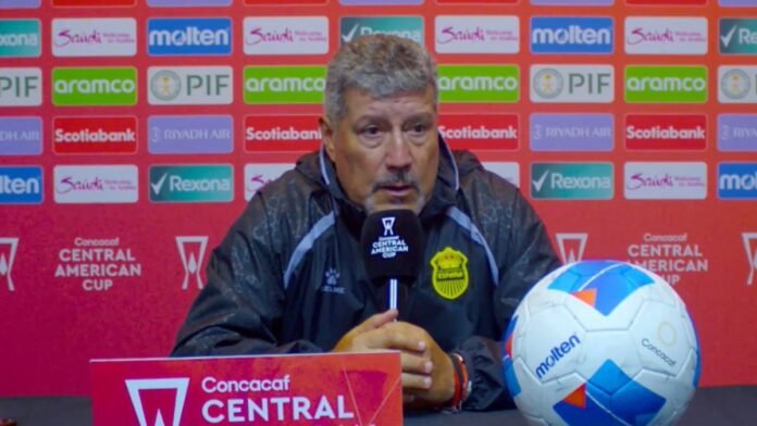 HugoViegasPostXelaju_MiPasionhn