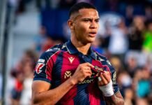 Convocatoria de Kervin Arriaga preocupa al Levante para el clásico ante Valencia