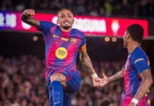 Con doblete de Raphinha, Barcelona venció a Osasuna y sigue líder en la Liga de España