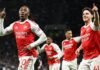 Arsenal golea al Tottenham y se mantiene líder de la Premier League