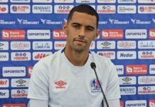 Emanuel Hernández se suma a la queja por partidos muy seguidos en Honduras: “No somos títeres, robots, somos jugadores de fútbol”