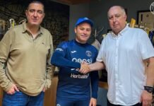 Javier López renueva contrato con Motagua por dos años más