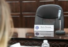 Comisión del CN continúa juicio político pese a ausencia de Marlon Ochoa