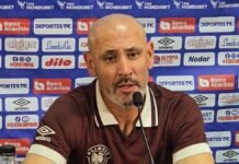 Eduardo Espinel cuestiona sanción para Olimpia por disturbios en Clásico: “Están perjudicando a los jugadores”