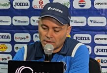 Javier López lamenta: “Lamentar que no hayamos tenido esa empatía para entender que no se podía jugar al fútbol”