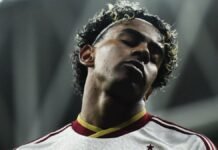 Lamine Yamal lamenta cánticos islamófobos: “ignorantes y racistas”