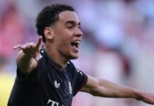 Bayern Múnich remontó un 3-0 y manda un aviso al PSG