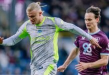 Manchester City logró una victoria y se coloca como líder en la Premier League