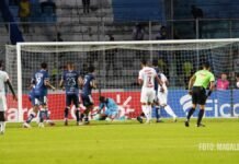 Luis Ortiz le regala el Clásico a Olimpia