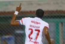 Olimpia se queda con el clásico venciendo al Marathón; goles de Bengtson y Chirinos