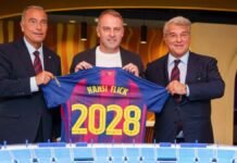 Hansi Flick renueva contrato con Barcelona hasta 2028
