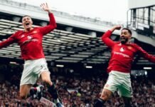Manchester United derrota al Liverpool en el Clásico de Inglaterra y clasifica a la próxima Champions