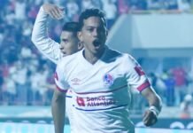 Olimpia vence al Marathón y da un paso firme en la Triangular