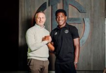 Dereck Moncada es presentado como nuevo futbolista del Lugano FC de Suiza