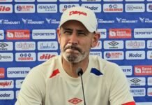Eduardo Espinel aclara por qué Olimpia ficha jugadores de renombre y manda mensaje al último campeón