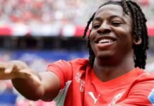 Suiza golea a Bosnia y Herzegovina y prácticamente clasifica a dieciseisavos de final del Mundial